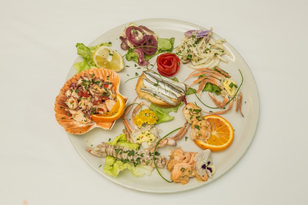 Albergo Ristorante Pozzi Белларія-Іджеа-Марина Екстер'єр фото